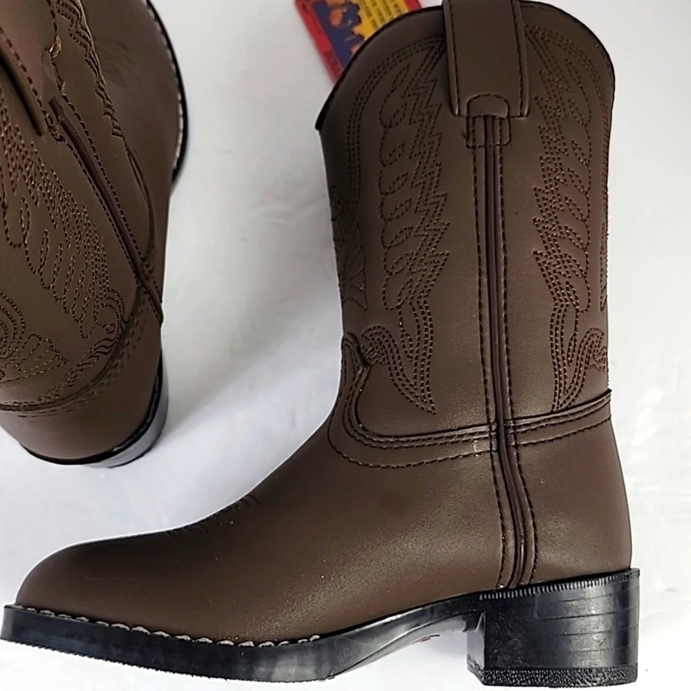 NWT Durango Boy's Brown Cowboy Boots, size 10D